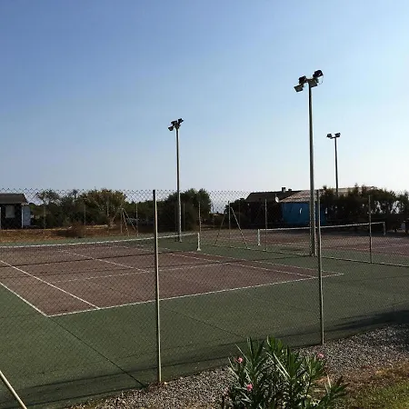 Apartment A 5 Mn A Pied De La Mer, Piscine ,tennis, Paillote Cervione