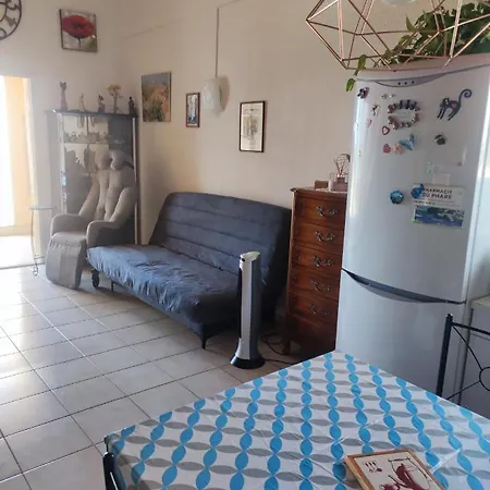 A 5 Mn à Pied De La Mer, Piscine ,tennis, Paillote Apartamento